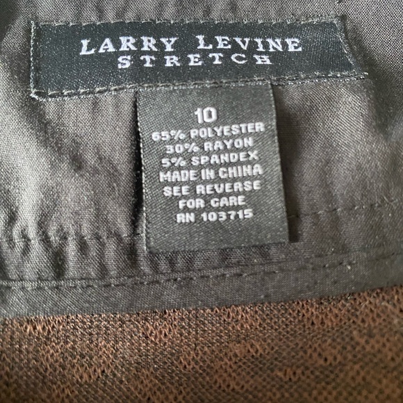 Larry Levine stretch skirt - Picture 3 of 5